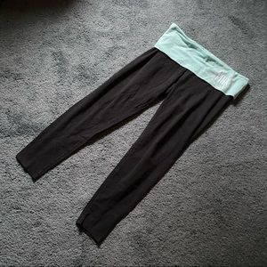 VS Pink Yoga Leggings Size Large Teal/black